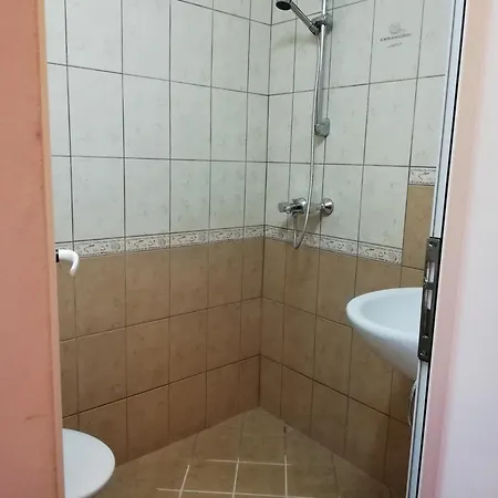 Kristi Quarto em Acomodações Particulares